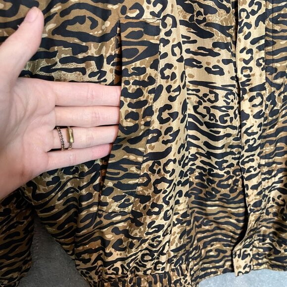 Vtg FUDA Women Animal Leopard Cheetah Silk Bomber Full Zip Structured Jacket M - Picture 6 of 12